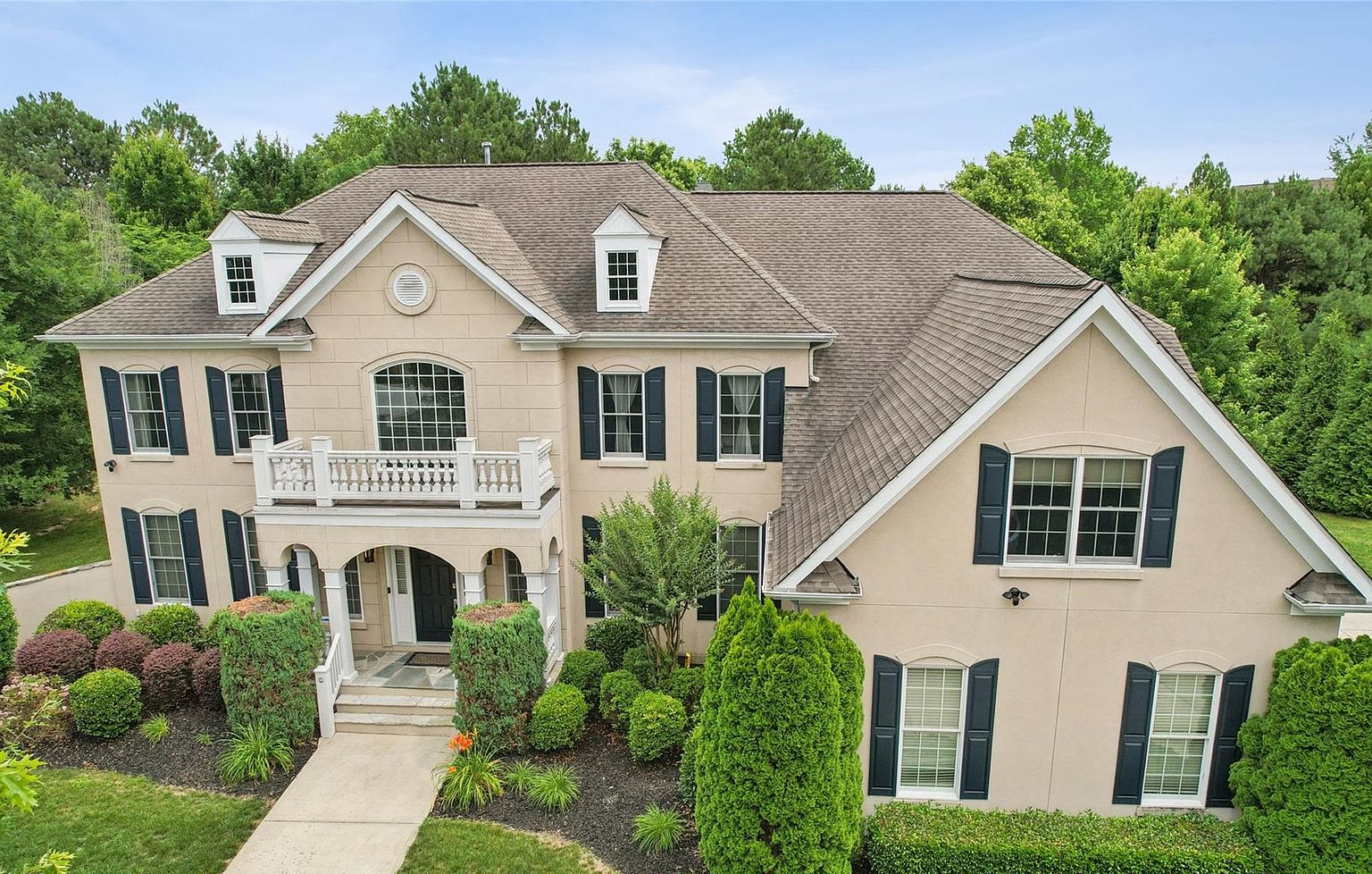 725 Wild Berry Court photo 8